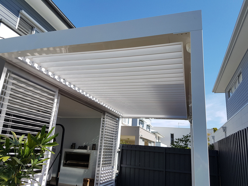 Newcastle Eleebana Bay Louvred Roofs