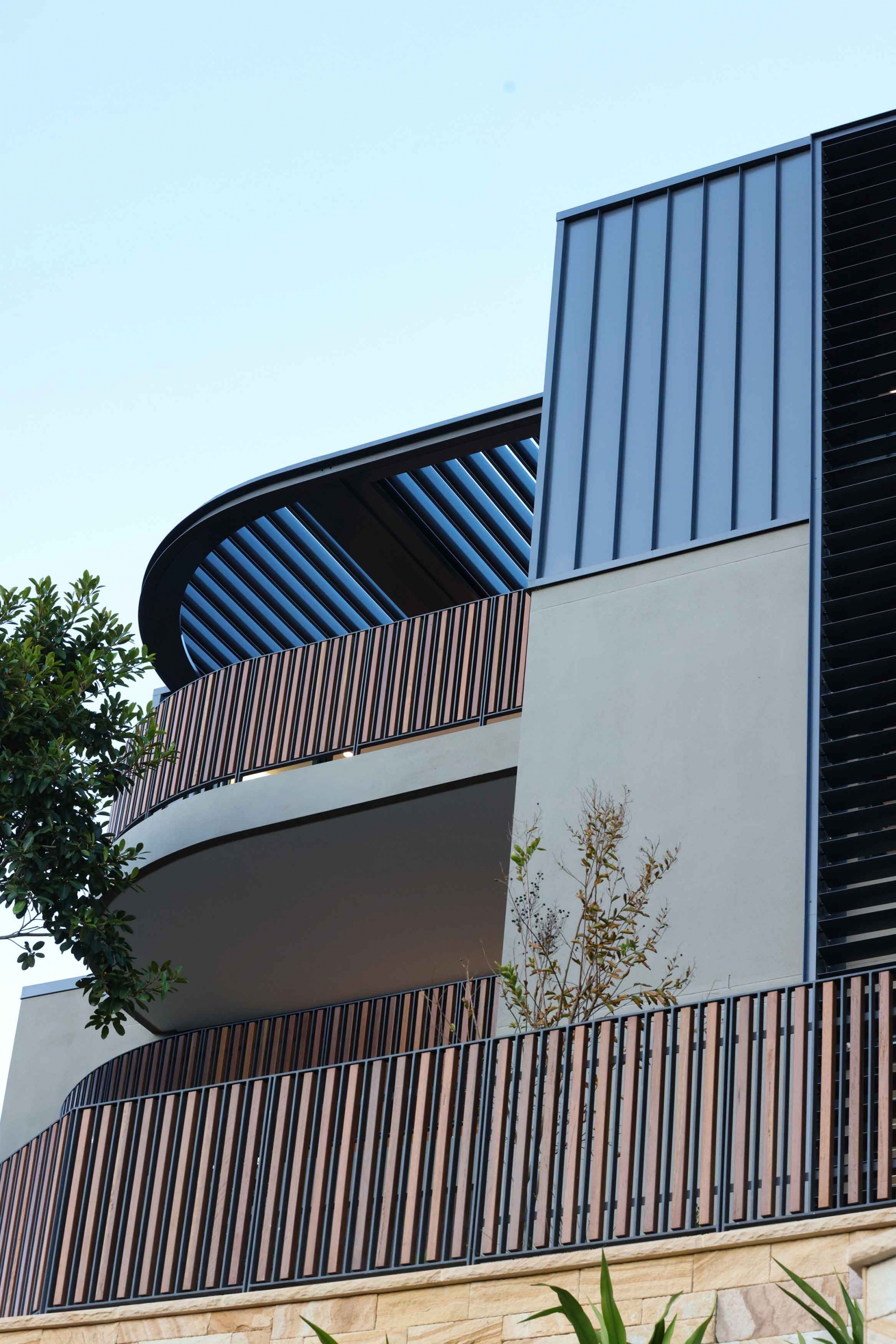 facade6